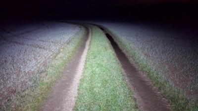 20131030_190931.jpg (2.55 MiB) 21119 mal betrachtet 45Watt bearbeitete Scheibe