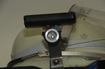 Das Ganze steht ca. 4 mm weiter ab, als die UK 4AA